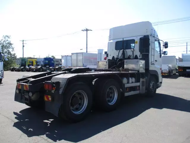 平成28年10月中古大型トラクタヘッド日野プロフィアの画像5