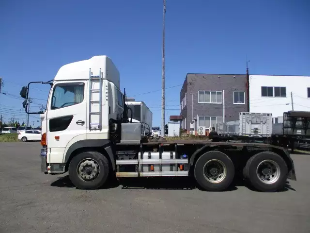 平成28年10月中古大型トラクタヘッド日野プロフィアの画像8