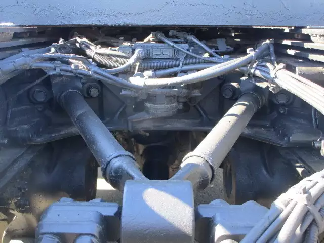 平成28年10月中古大型トラクタヘッド日野プロフィアの画像14