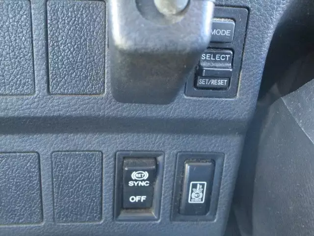 平成28年10月中古大型トラクタヘッド日野プロフィアの画像21