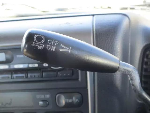 平成28年10月中古大型トラクタヘッド日野プロフィアの画像22