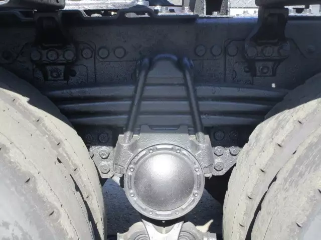 平成28年10月中古大型トラクタヘッド日野プロフィアの画像9