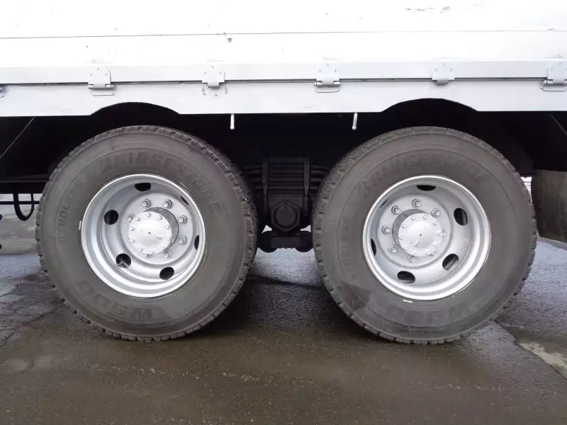 平成19年06月中古大型日産UDクオンの画像32