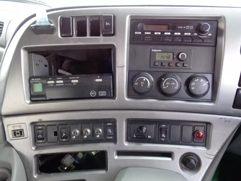 平成19年06月中古大型日産UDクオンの画像39