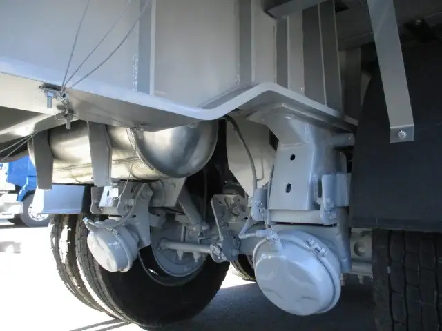 14m3軸ウイングトレーラー ダブルタイヤ リフトアクスル中軸残し 積載26,100kg 第五輪荷重11,130kg以上の画像11