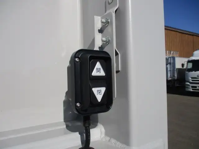 14m3軸ウイングトレーラー ダブルタイヤ リフトアクスル中軸残し 積載26,100kg 第五輪荷重11,130kg以上の画像30