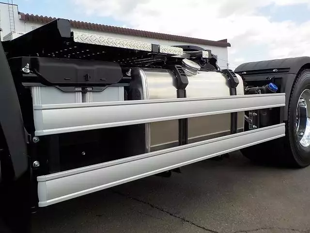 平成30年10月中古大型トラクタヘッド日野日野の画像12