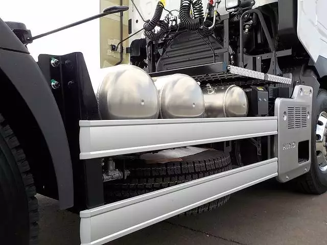 平成30年10月中古大型トラクタヘッド日野日野の画像18