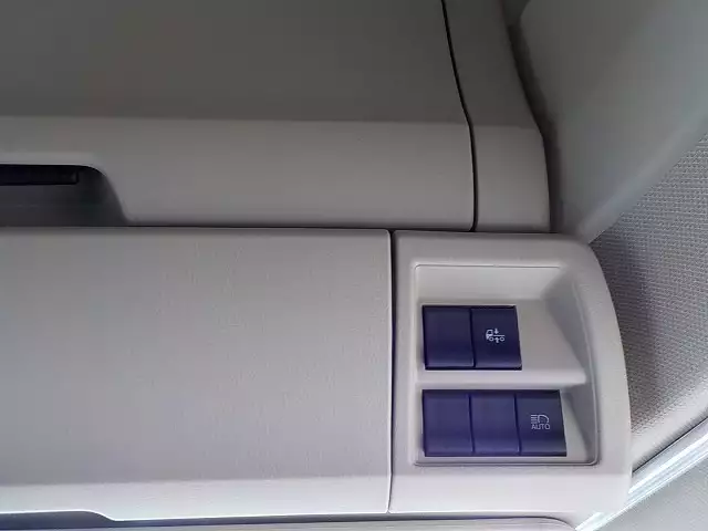 平成30年10月中古大型トラクタヘッド日野日野の画像36