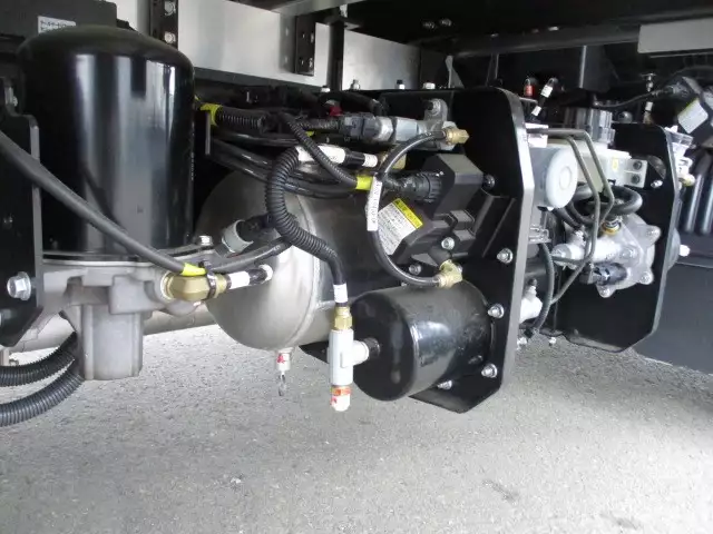 令和03年09月中古中型冷凍バン・ウィング日野レンジャーの画像22