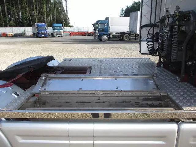 平成30年08月中古大型トラクタヘッドスカニアトラクタの画像26