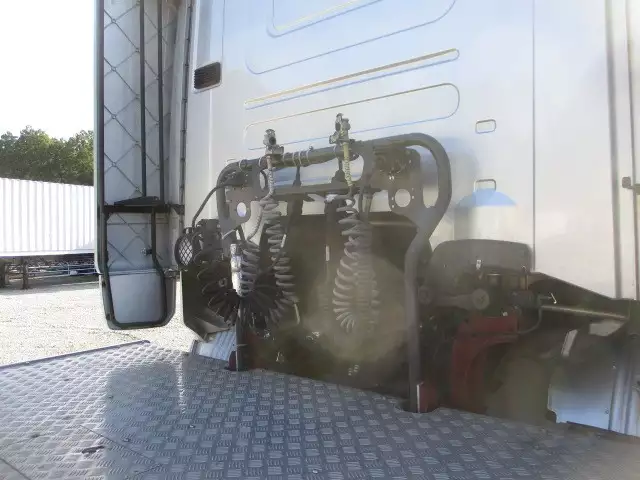 平成30年08月中古大型トラクタヘッドスカニアトラクタの画像27