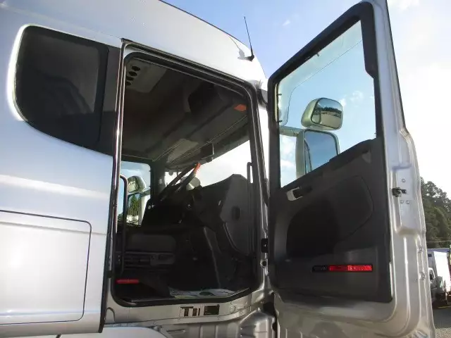 平成30年08月中古大型トラクタヘッドスカニアトラクタの画像29