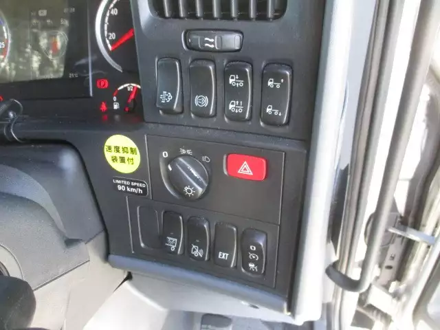 平成30年08月中古大型トラクタヘッドスカニアトラクタの画像35