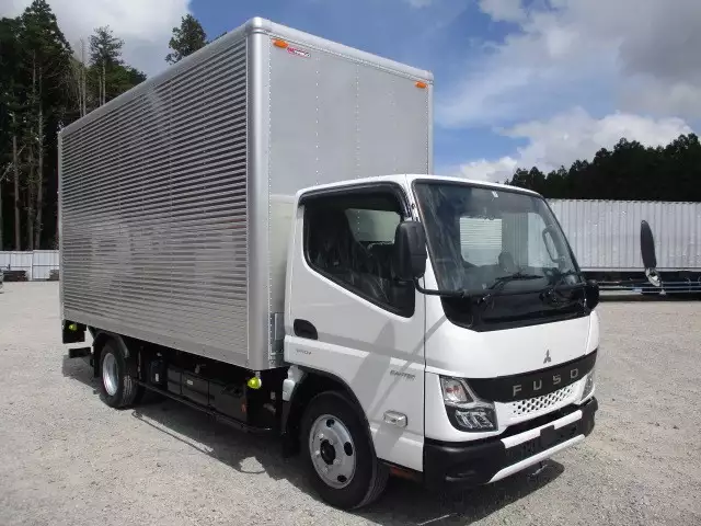 令和04年09月中古小型アルミバン・ウィング三菱ふそうキャンターの画像3