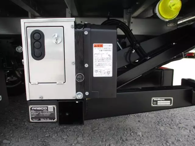 令和04年09月中古小型アルミバン・ウィング三菱ふそうキャンターの画像23