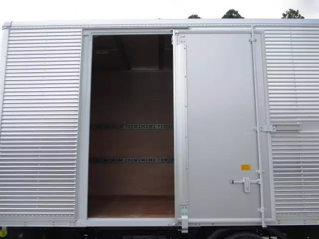 令和04年09月中古小型アルミバン・ウィング三菱ふそうキャンターの画像31