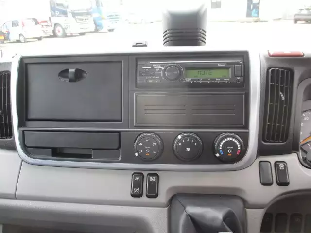 令和04年09月中古小型アルミバン・ウィング三菱ふそうキャンターの画像36