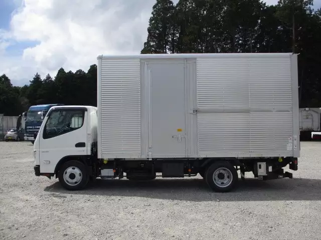 令和04年09月中古小型アルミバン・ウィング三菱ふそうキャンターの画像8