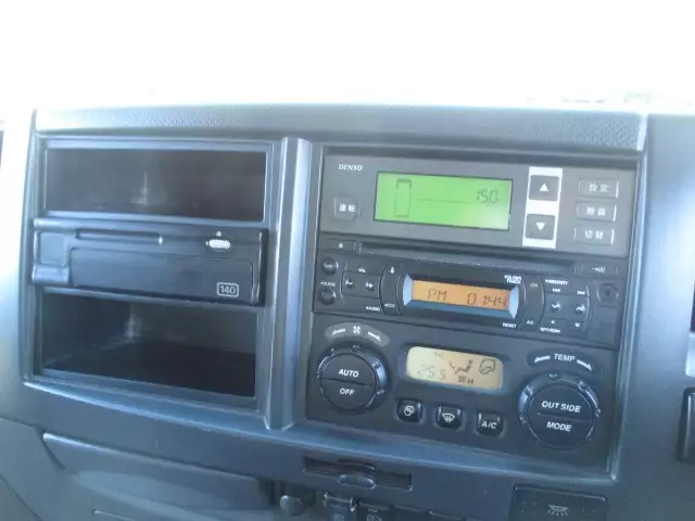 平成28年09月中古中型冷凍バン・ウィングいすゞフォワードの画像51