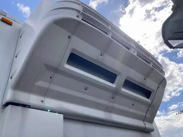 平成28年09月中古中型冷凍バン・ウィングいすゞいすゞの画像17