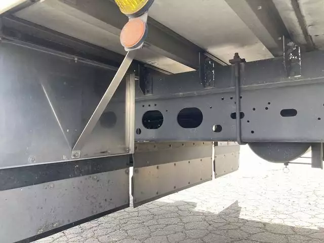 平成28年09月中古中型冷凍バン・ウィングいすゞいすゞの画像30