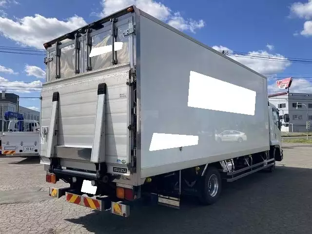 平成28年09月中古中型冷凍バン・ウィングいすゞいすゞの画像4