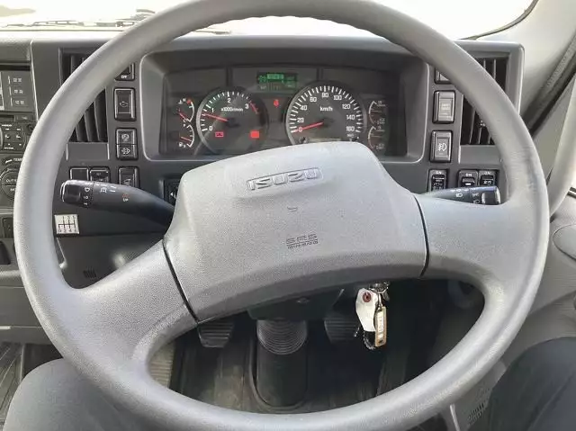 平成28年09月中古中型冷凍バン・ウィングいすゞいすゞの画像41