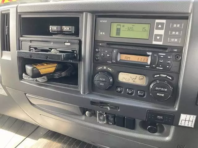 平成28年09月中古中型冷凍バン・ウィングいすゞいすゞの画像44