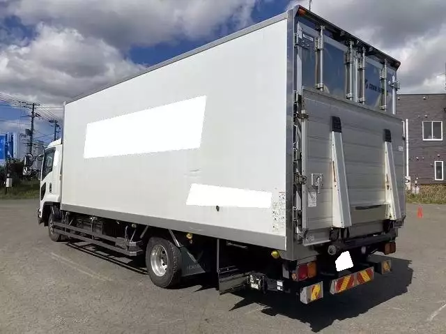 平成28年09月中古中型冷凍バン・ウィングいすゞいすゞの画像6