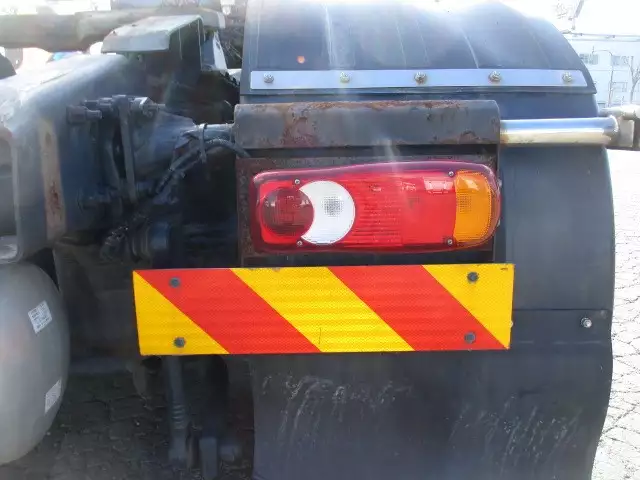 平成30年11月中古大型トラクタヘッド日産UDクオンの画像16