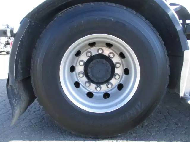 平成30年11月中古大型トラクタヘッド日産UDクオンの画像18