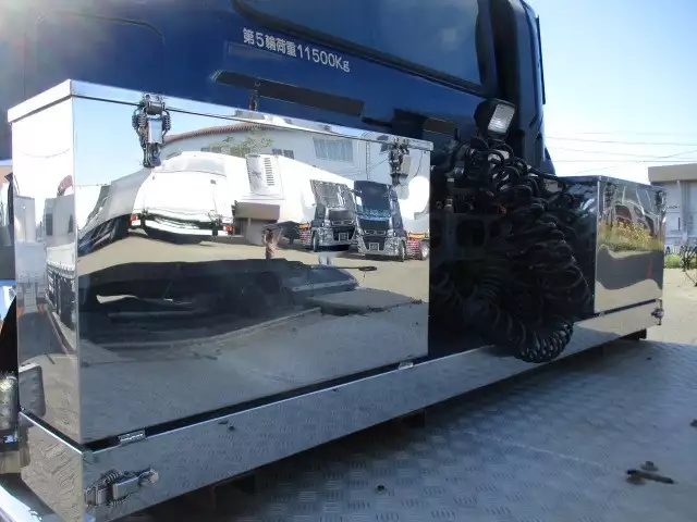 平成30年11月中古大型トラクタヘッド日産UDクオンの画像25