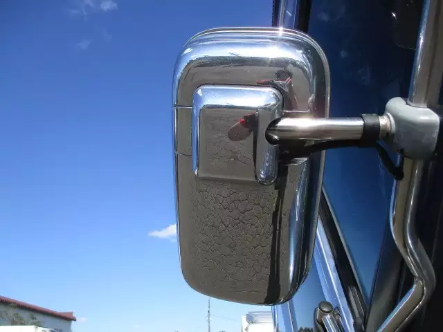 平成30年11月中古大型トラクタヘッド日産UDクオンの画像37