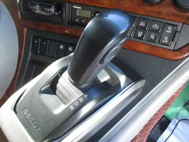 平成30年11月中古大型トラクタヘッド日産UDクオンの画像48