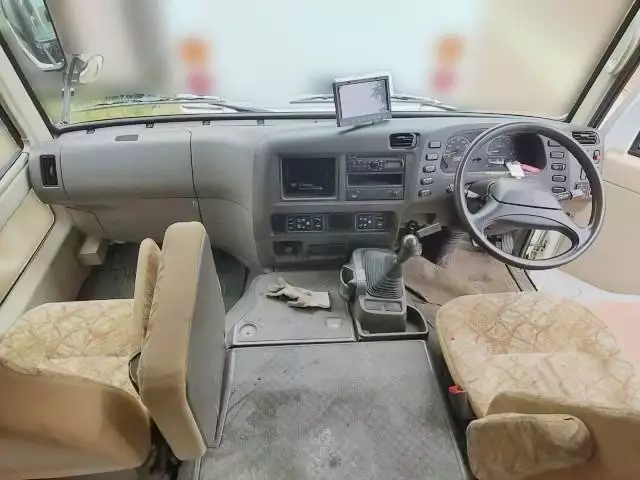 平成23年03月中古中型バス三菱ふそうローザの画像12