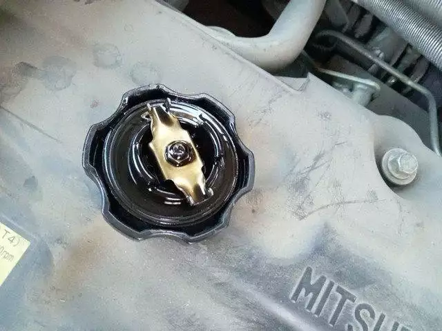 平成23年03月中古中型バス三菱ふそうローザの画像8