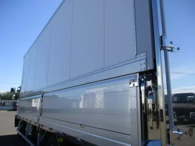 令和04年06月中古中型冷凍バン・ウィング日野レンジャーの画像26