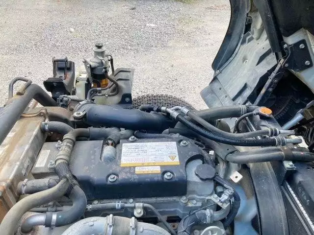 平成25年08月中古中型いすゞフォワードの画像5