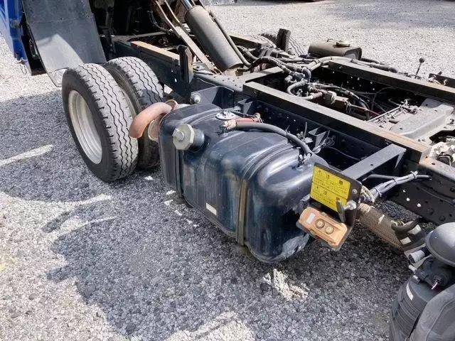 平成25年10月中古小型いすゞエルフの画像24