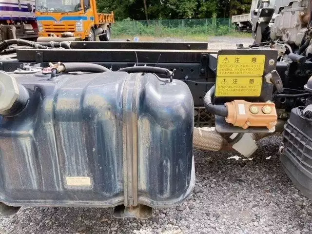 平成25年10月中古小型いすゞエルフの画像29