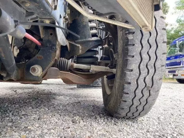 平成25年10月中古小型いすゞエルフの画像32