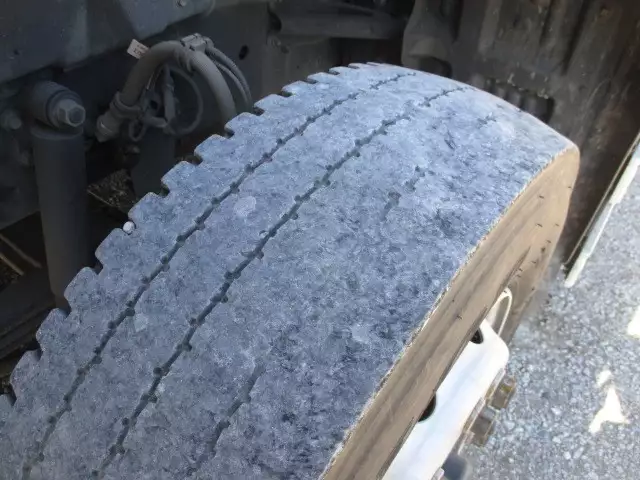 平成28年01月中古大型トラクタヘッド日野プロフィアの画像11