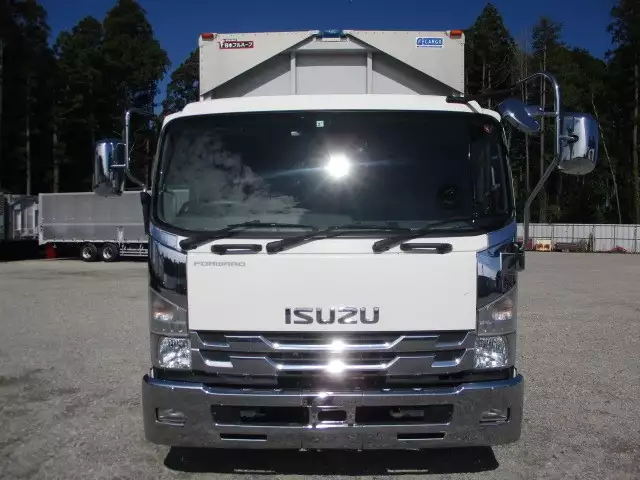 平成29年01月中古中型アルミバン・ウィングいすゞフォワードの画像2