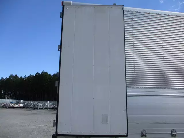 平成29年01月中古中型アルミバン・ウィングいすゞフォワードの画像46