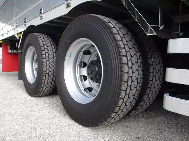 令和04年03月中古大型アルミバン・ウィング三菱ふそうスーパーグレートの画像13