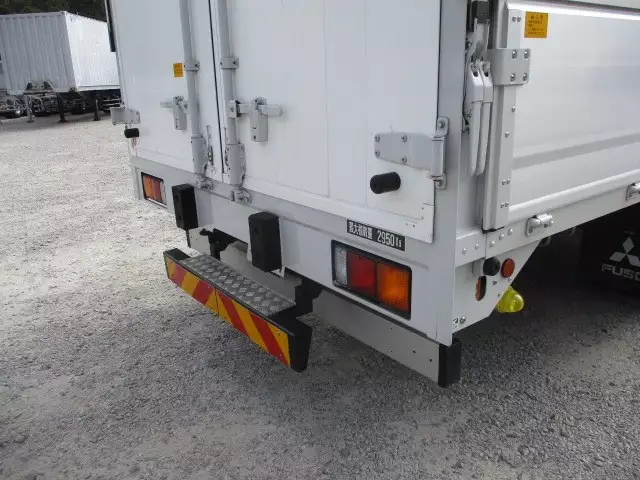 令和01年/平成31年09月中古中型アルミバン・ウィング三菱ふそうファイターの画像31