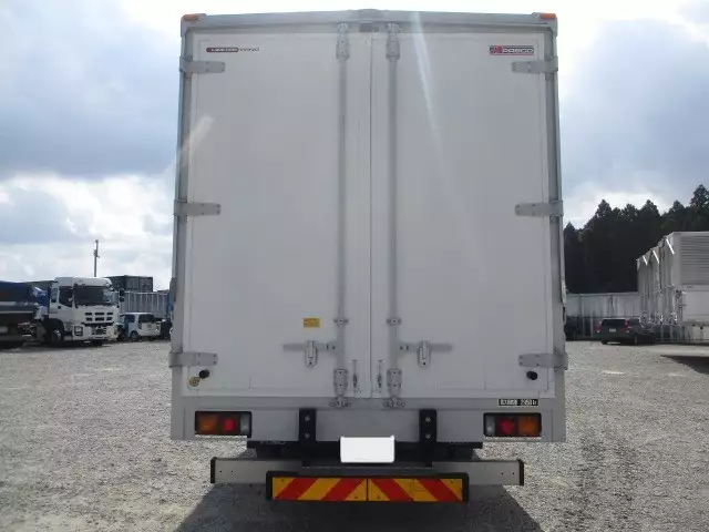 令和01年/平成31年09月中古中型アルミバン・ウィング三菱ふそうファイターの画像6