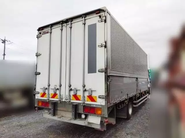 平成25年09月中古中型冷凍バン・ウィングいすゞフォワードの画像3