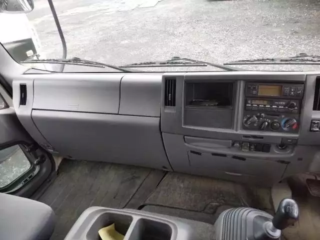 平成25年09月中古中型冷凍バン・ウィングいすゞフォワードの画像33